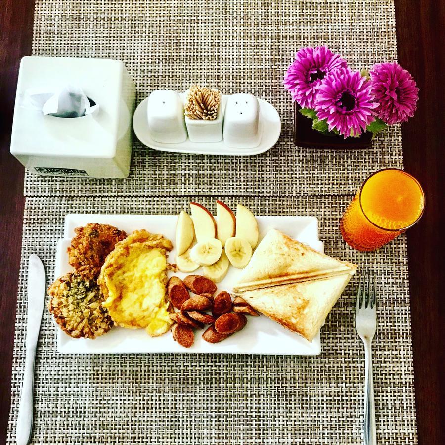 Hotel Hema Катманду Экстерьер фото
