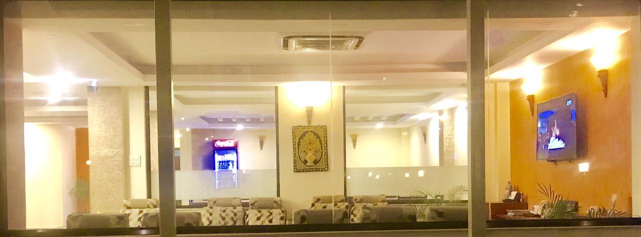 Hotel Hema Катманду Экстерьер фото
