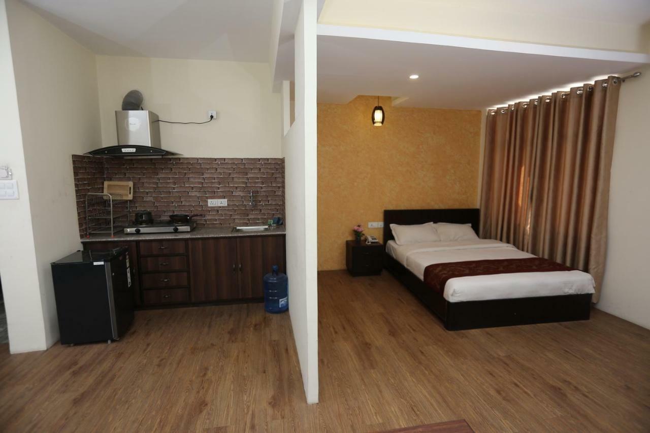 Hotel Hema Катманду Экстерьер фото