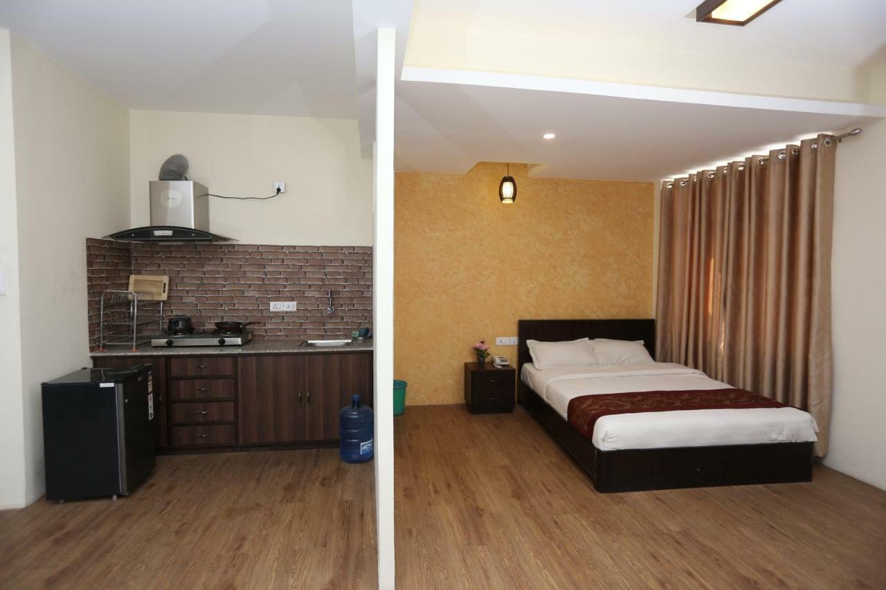 Hotel Hema Катманду Экстерьер фото