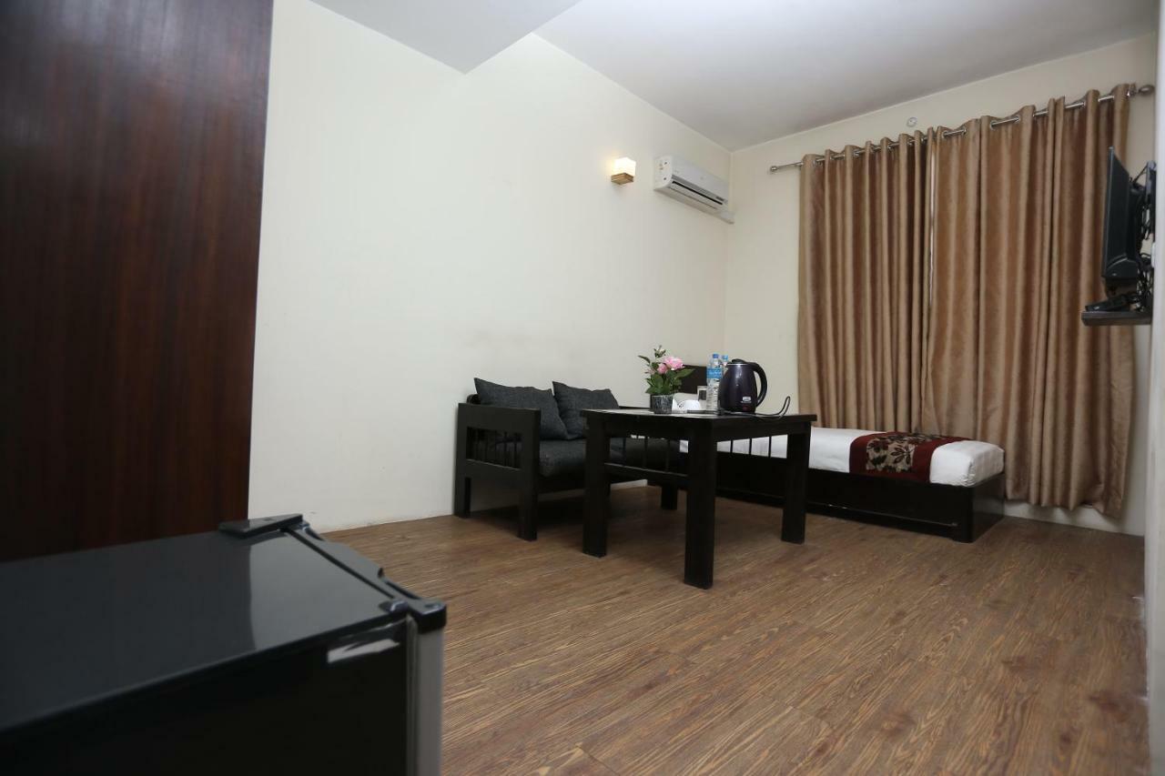 Hotel Hema Катманду Экстерьер фото