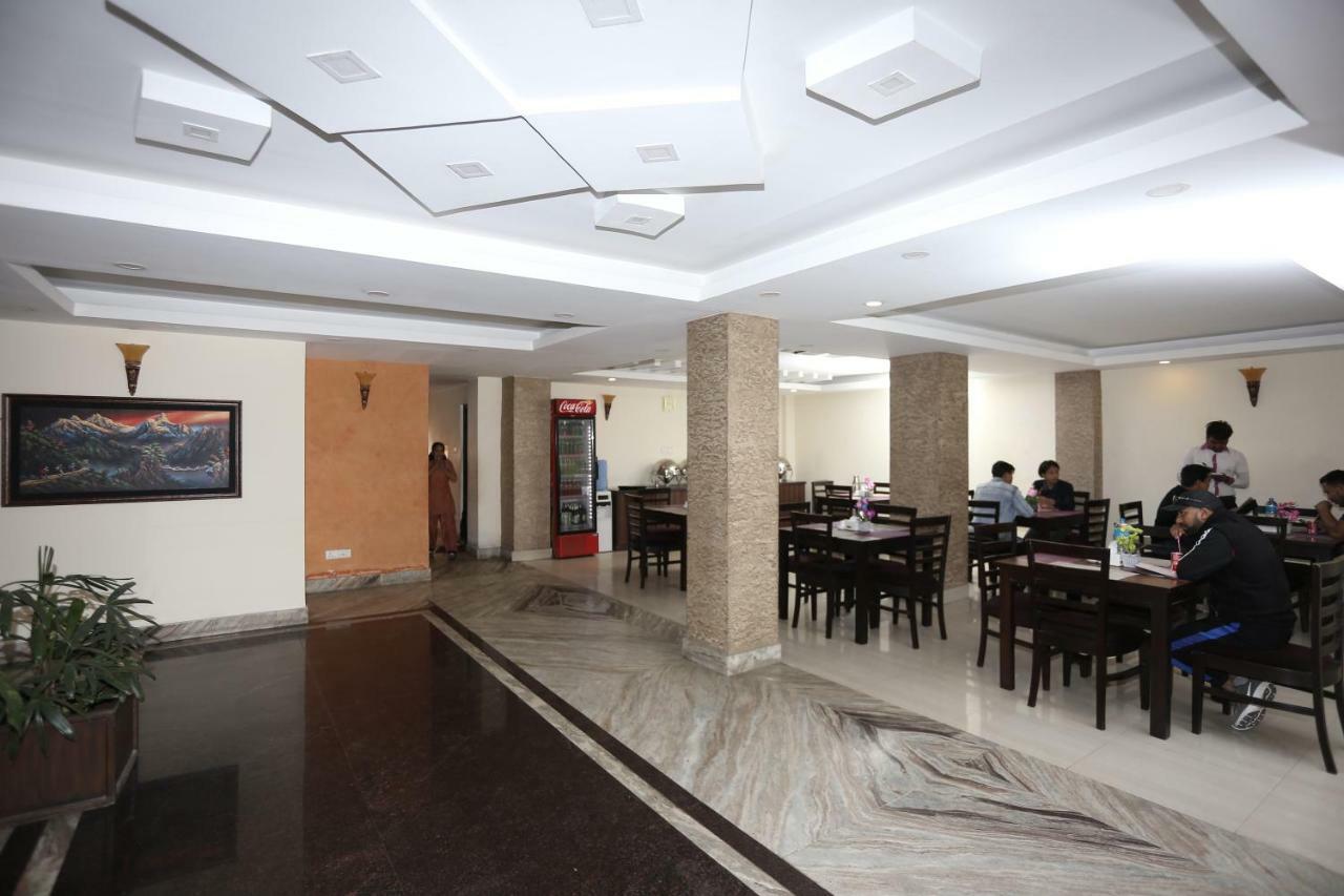 Hotel Hema Катманду Экстерьер фото