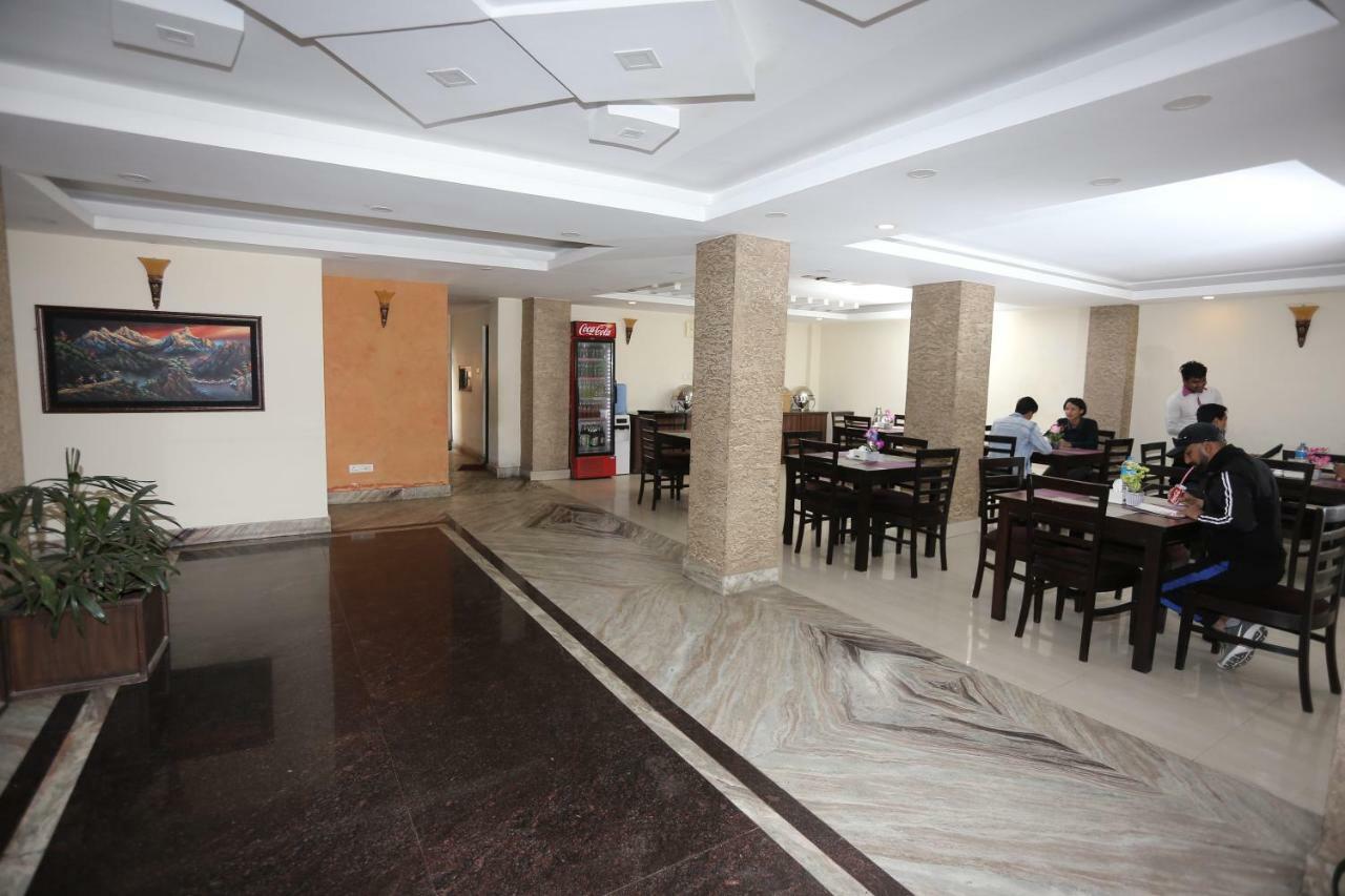 Hotel Hema Катманду Экстерьер фото