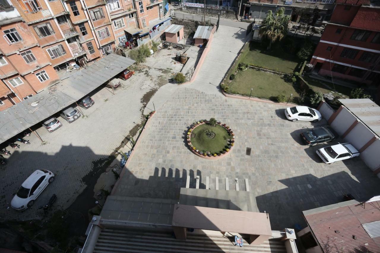 Hotel Hema Катманду Экстерьер фото