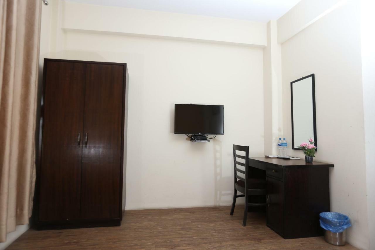 Hotel Hema Катманду Экстерьер фото